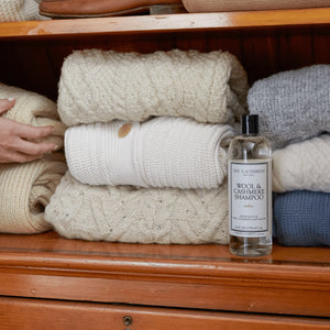 Laundress Wool/Cashmere Shampoo - Thumbnail 4